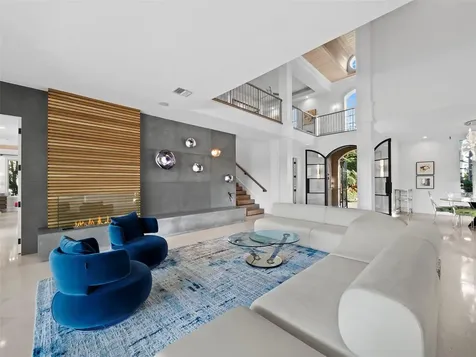 65 Lighthouse Point Drive Longboat Key FL 34228