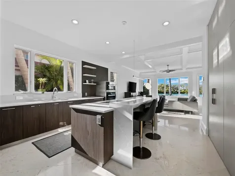 65 Lighthouse Point Drive Longboat Key FL 34228