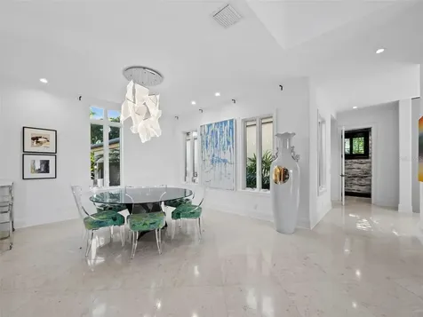 65 Lighthouse Point Drive Longboat Key FL 34228