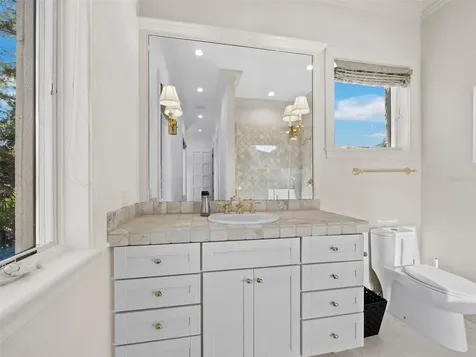 65 Lighthouse Point Drive Longboat Key FL 34228