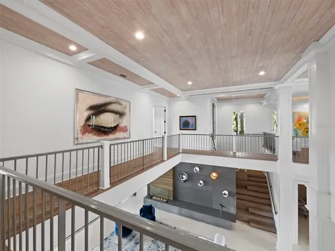 65 Lighthouse Point Drive Longboat Key FL 34228