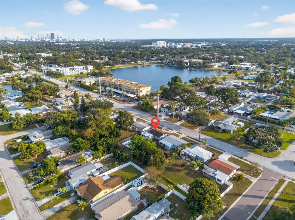 3929 13th Avenue N St Petersburg FL 33713