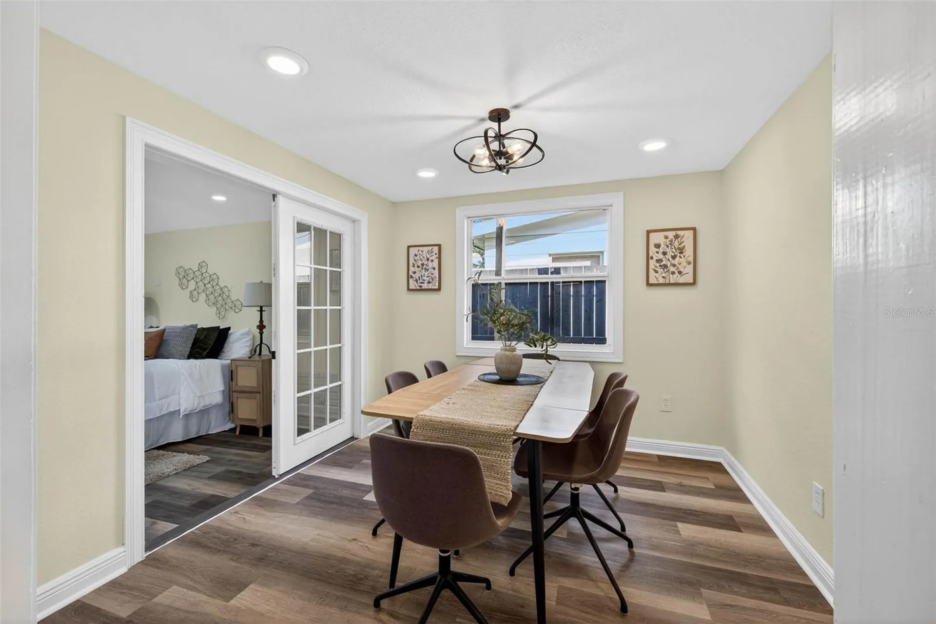 3929 13th Avenue N St Petersburg FL 33713