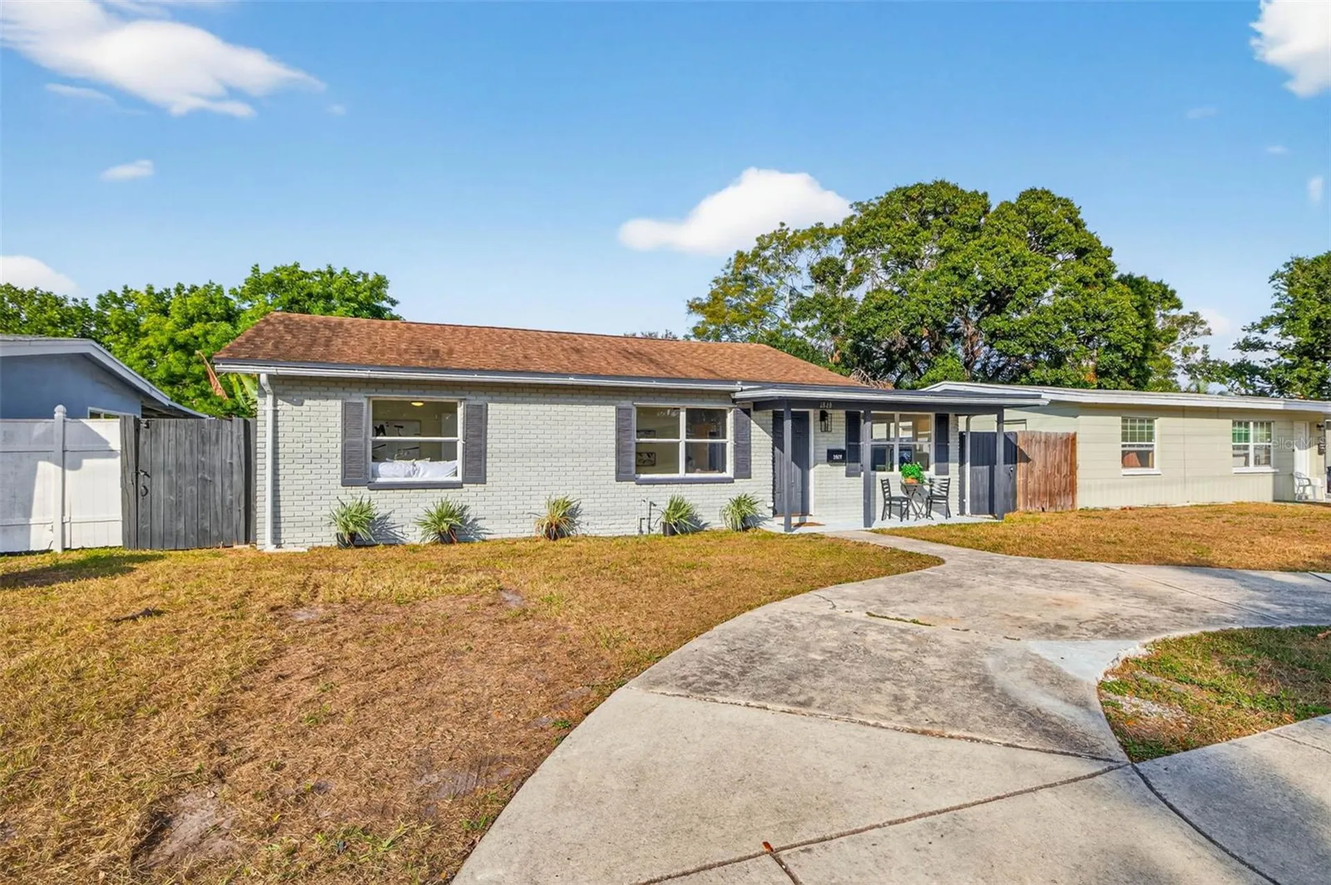3929 13th Avenue N St Petersburg FL 33713