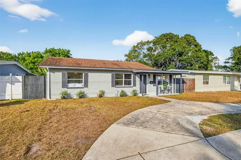 3929 13th Avenue N St Petersburg FL 33713