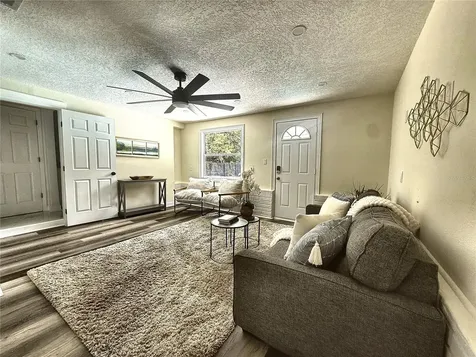3929 13th Avenue N St Petersburg FL 33713