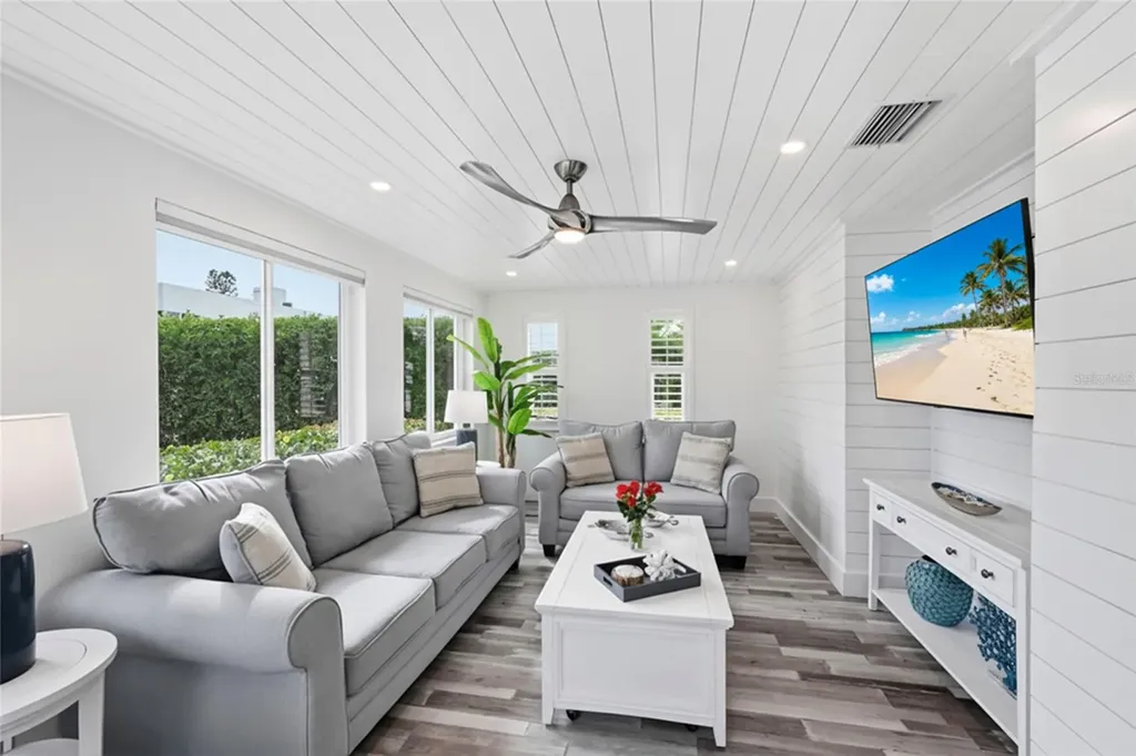 912 N Shore Drive Anna Maria FL 34216