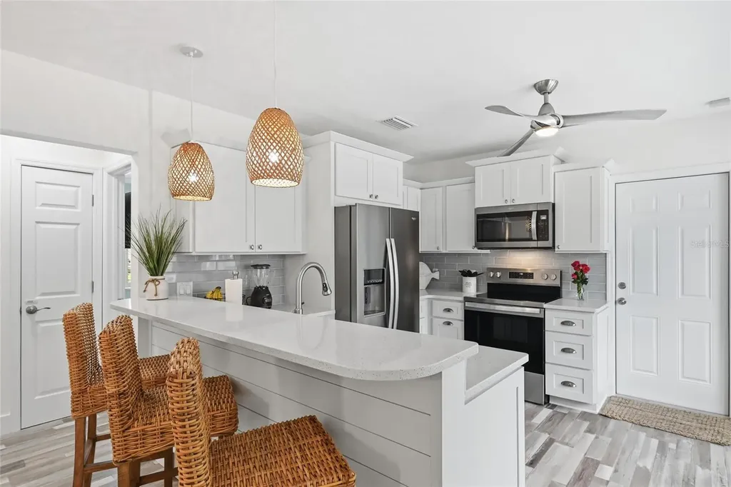 912 N Shore Drive Anna Maria FL 34216