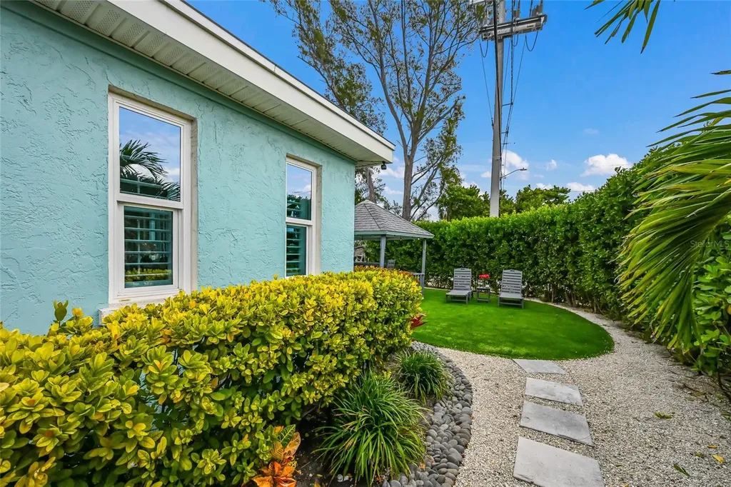 912 N Shore Drive Anna Maria FL 34216