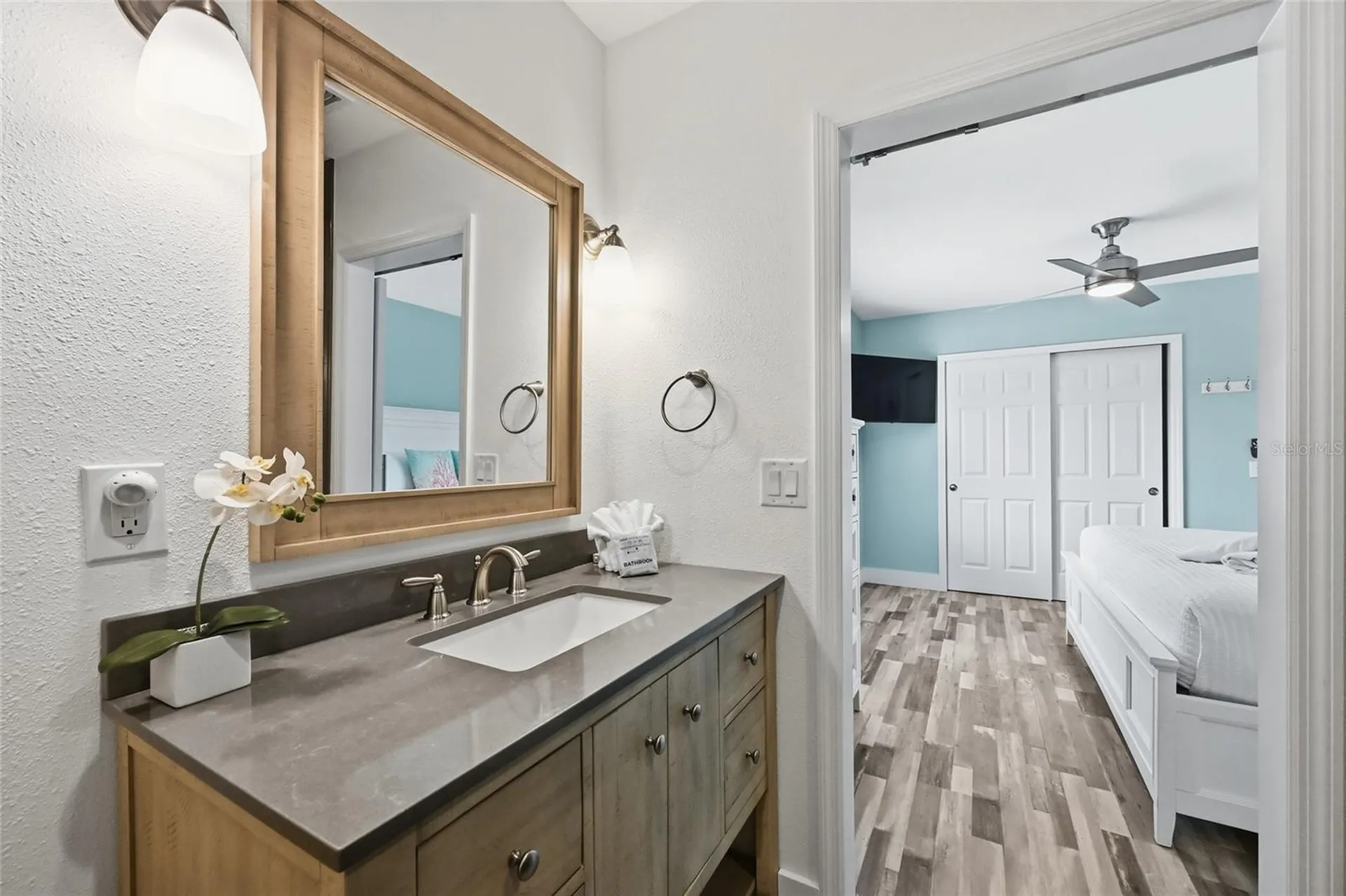 912 N Shore Drive Anna Maria FL 34216