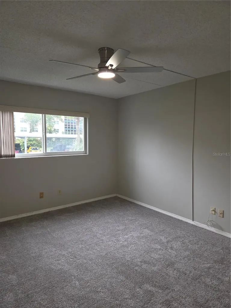 100 Silver Beach Avenue Daytona Beach FL 32118