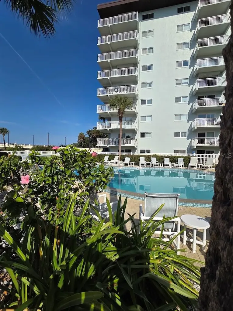 100 Silver Beach Avenue Daytona Beach FL 32118