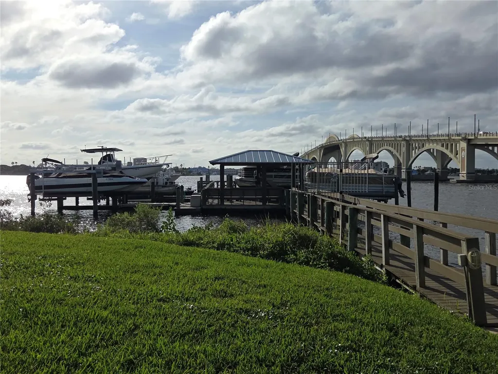 100 Silver Beach Avenue Daytona Beach FL 32118