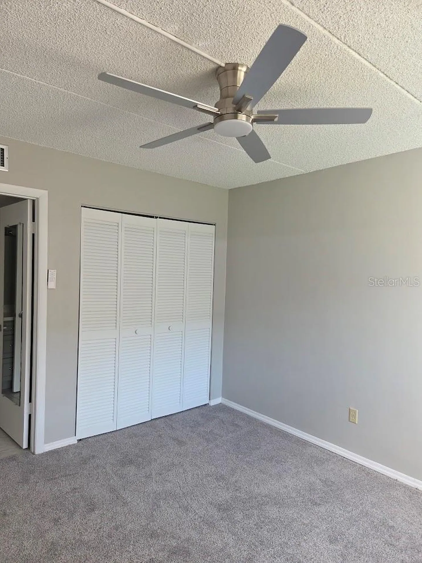 100 Silver Beach Avenue Daytona Beach FL 32118