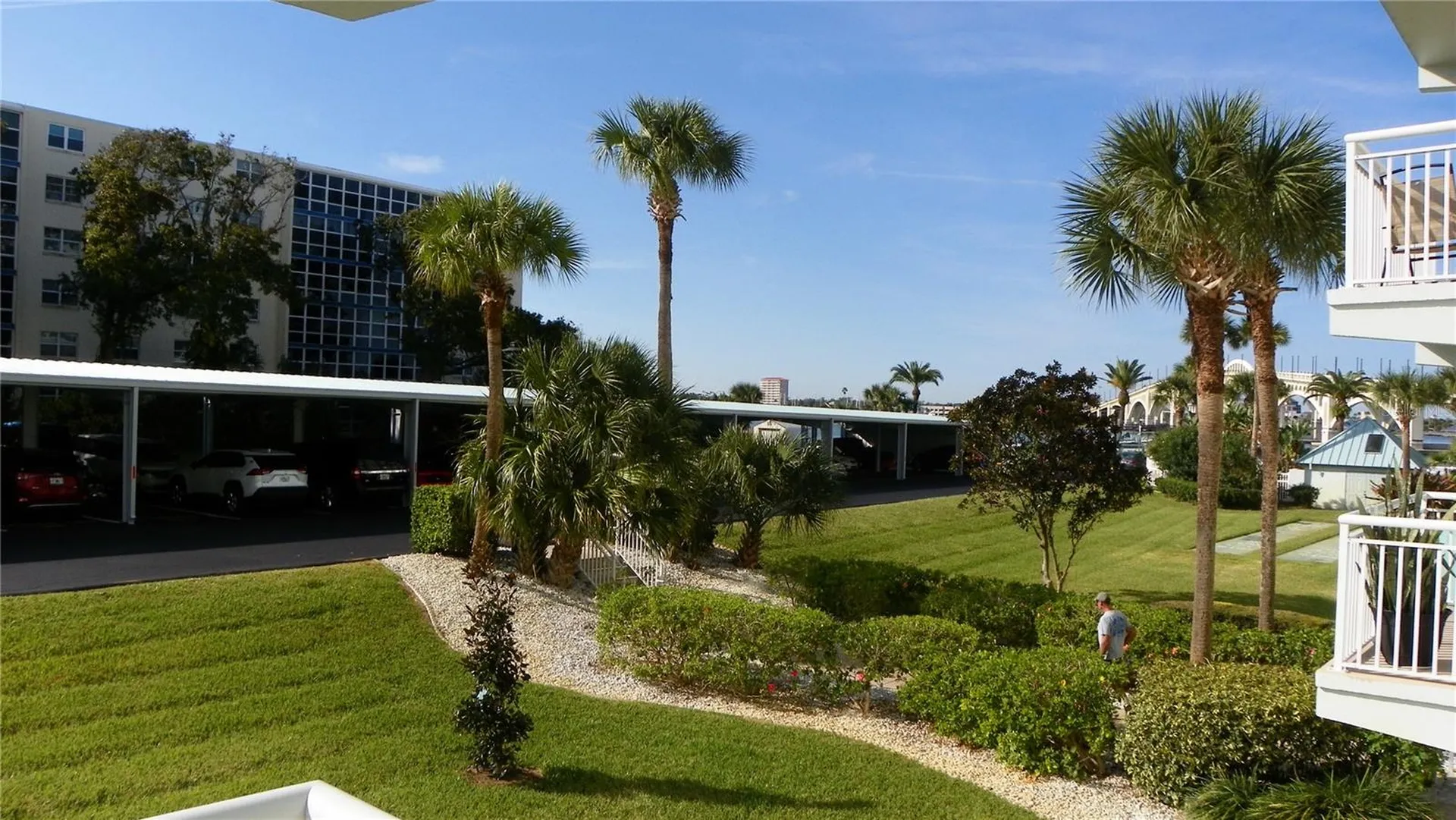 100 Silver Beach Avenue Daytona Beach FL 32118