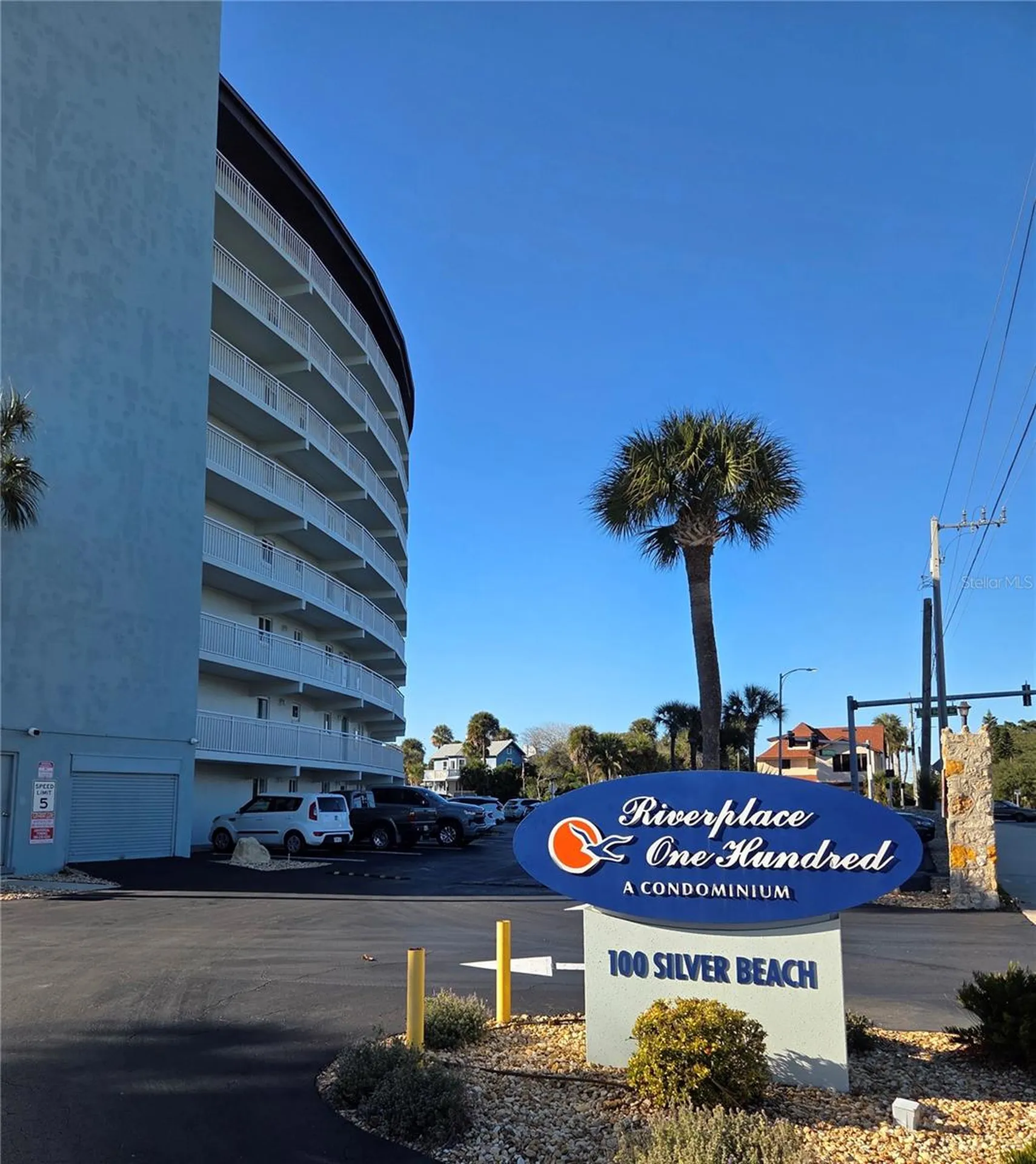 100 Silver Beach Avenue Daytona Beach FL 32118