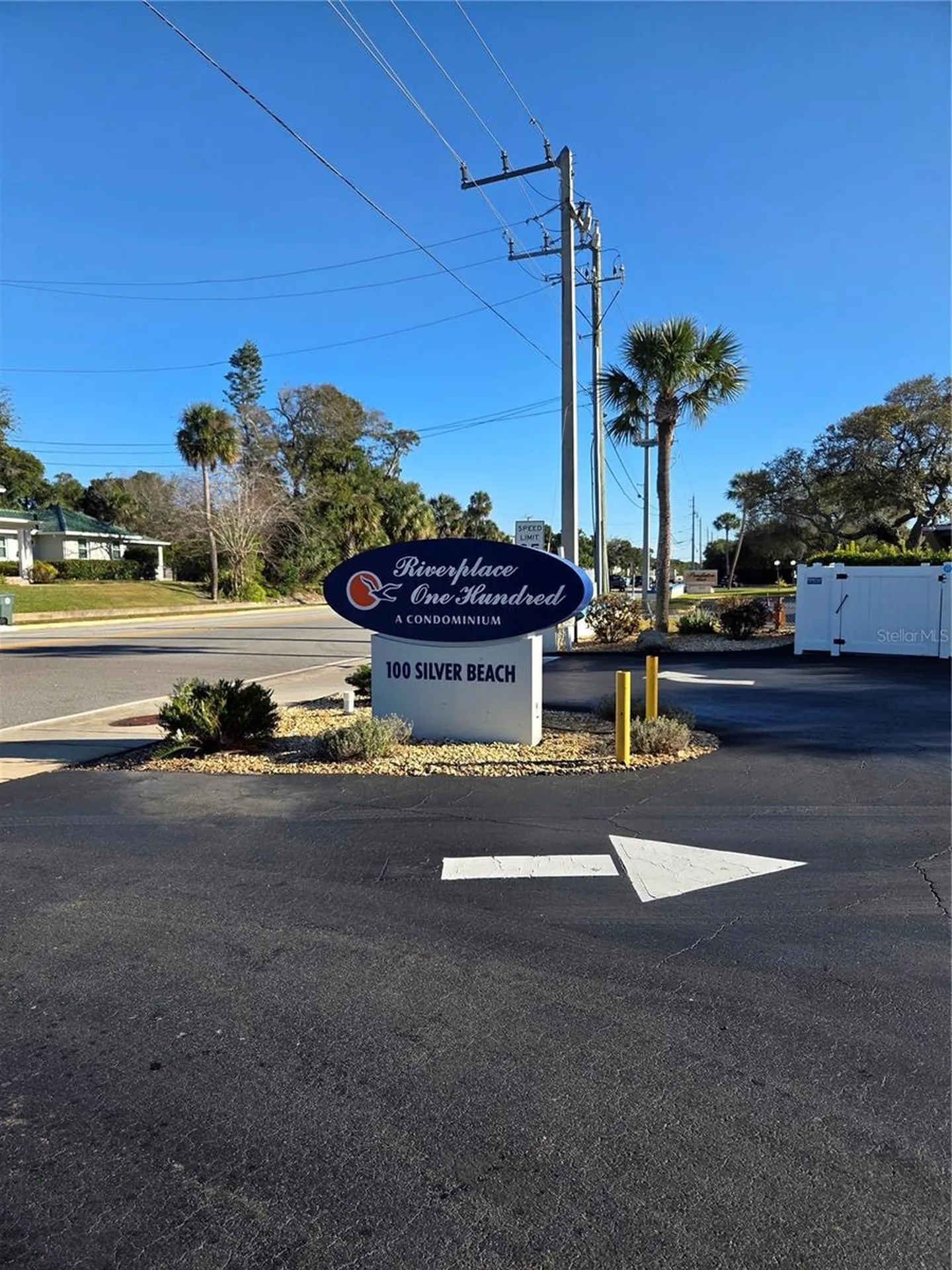 100 Silver Beach Avenue Daytona Beach FL 32118