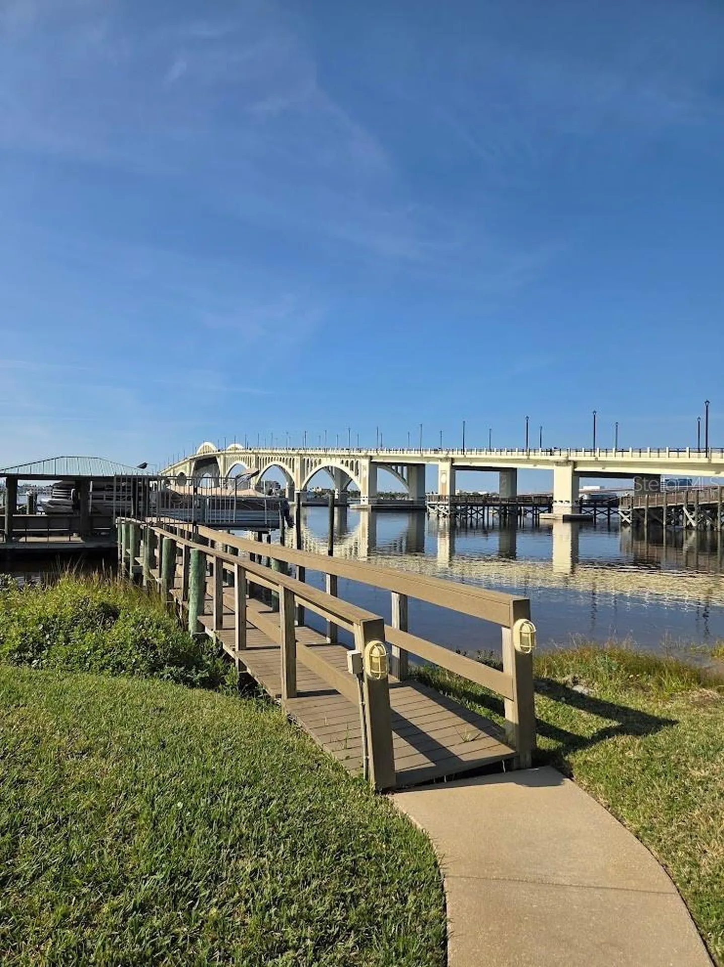 100 Silver Beach Avenue Daytona Beach FL 32118