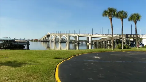 100 Silver Beach Avenue Daytona Beach FL 32118