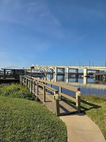100 Silver Beach Avenue Daytona Beach FL 32118