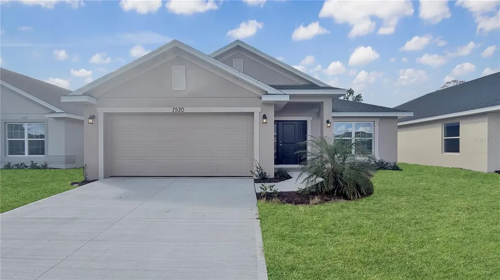 7520 Bent Tree Loop St Cloud FL 34773