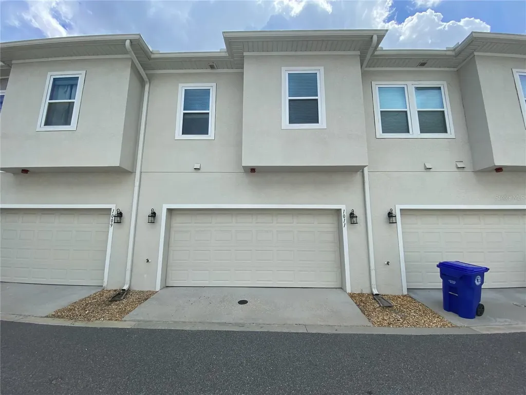 1011 Lychee Court Lake Mary FL 32746