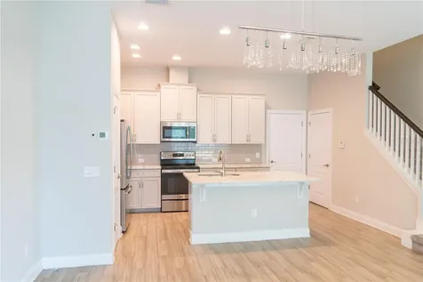 1011 Lychee Court Lake Mary FL 32746