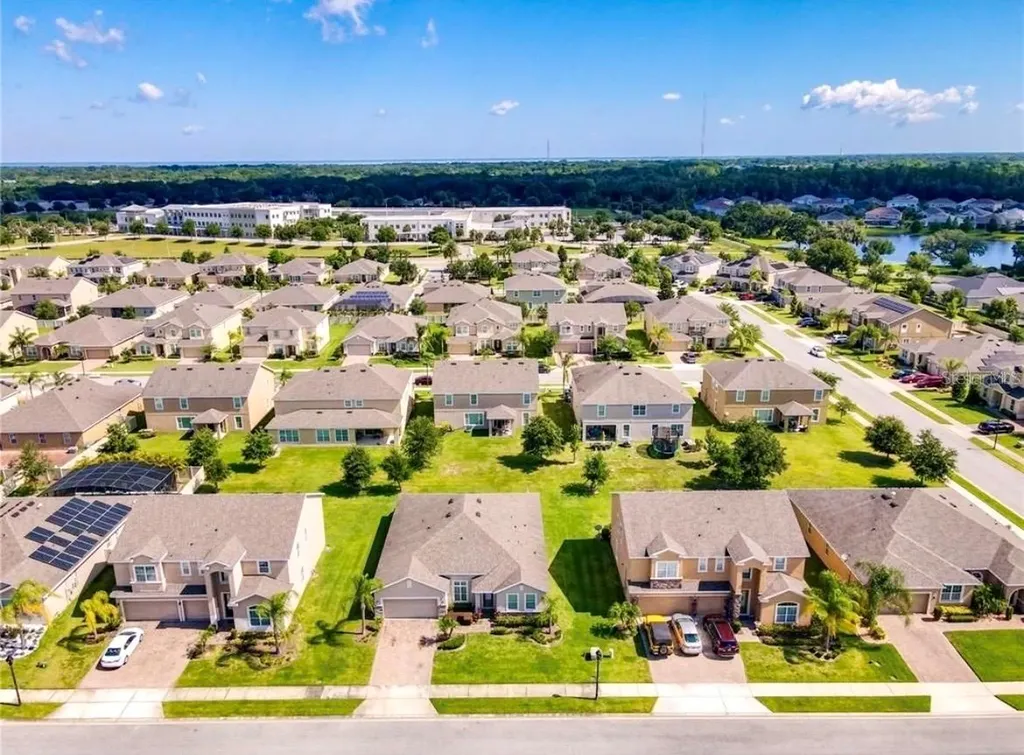 14517 Black Lake Preserve Street Winter Garden FL 34787