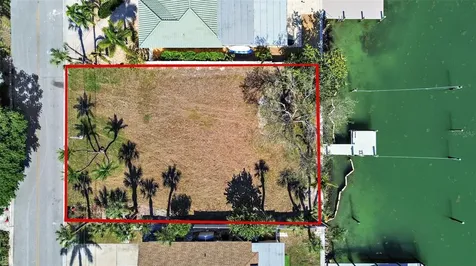 4031 Poinsettia Drive St Pete Beach FL 33706