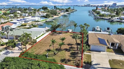 4031 Poinsettia Drive St Pete Beach FL 33706