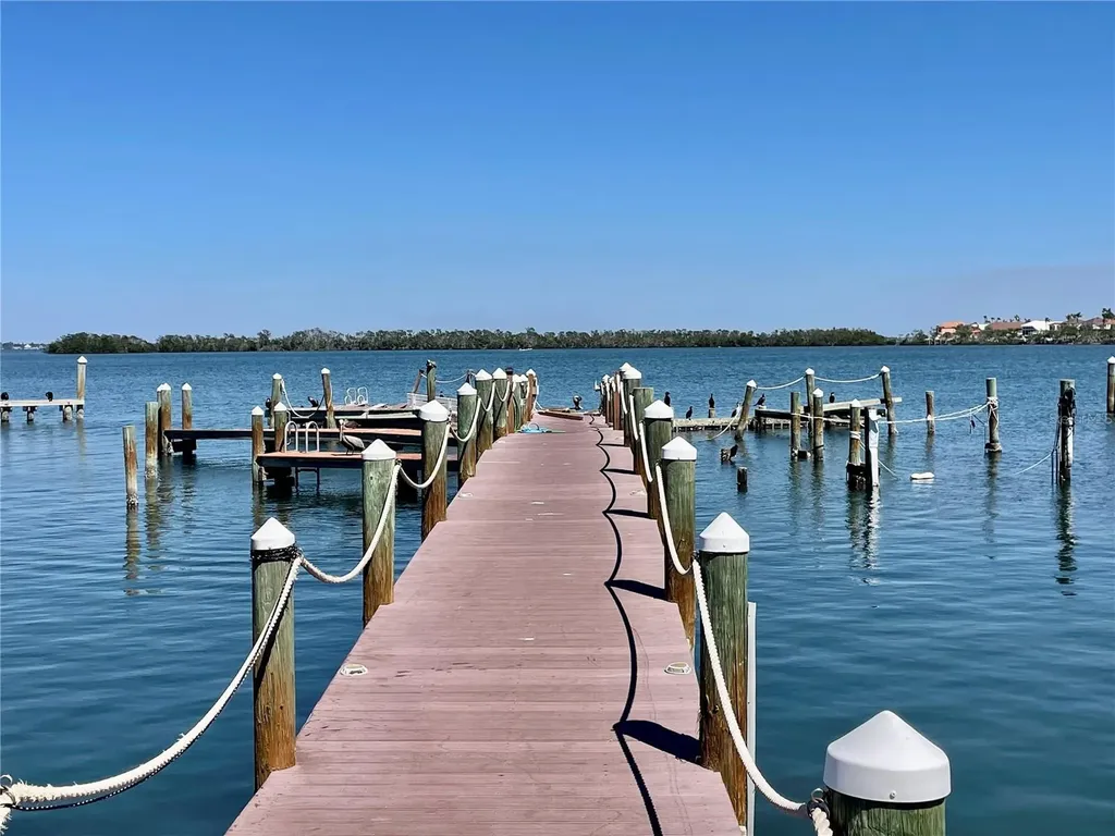 3710 Gulf Of Mexico Drive Longboat Key FL 34228