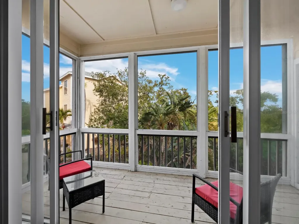 657 Cedars Court Longboat Key FL 34228