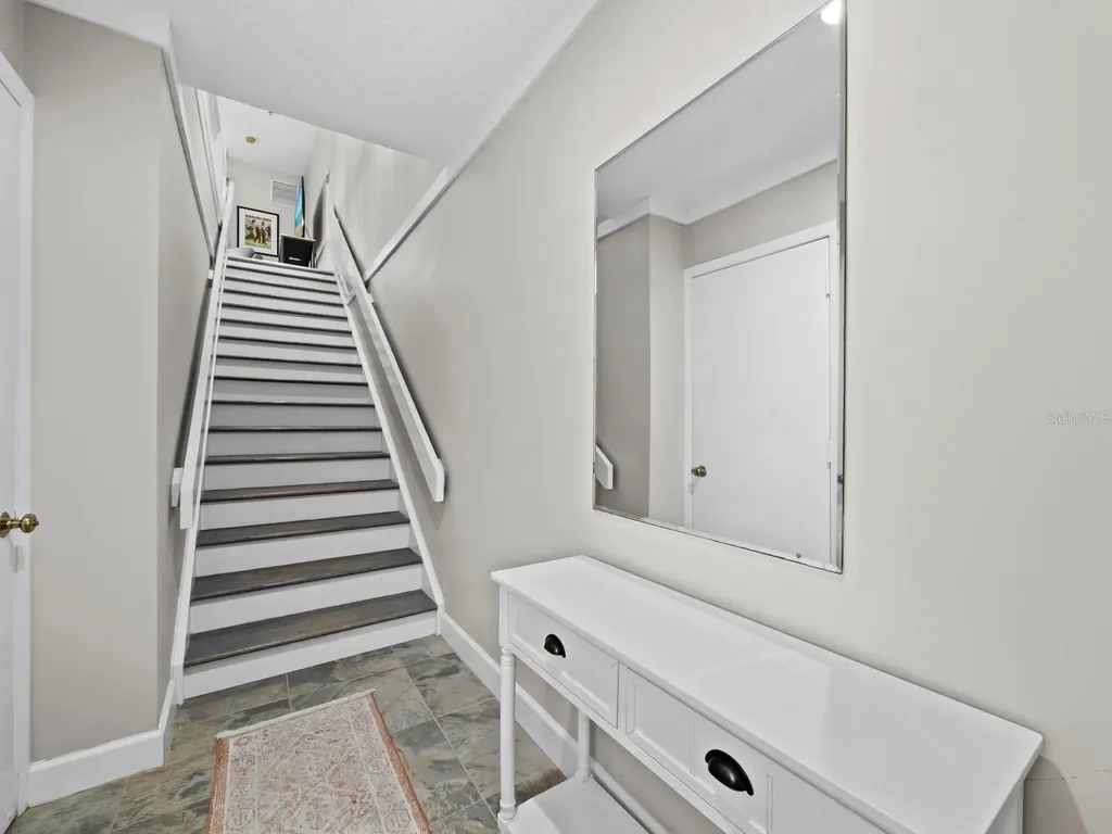 657 Cedars Court Longboat Key FL 34228