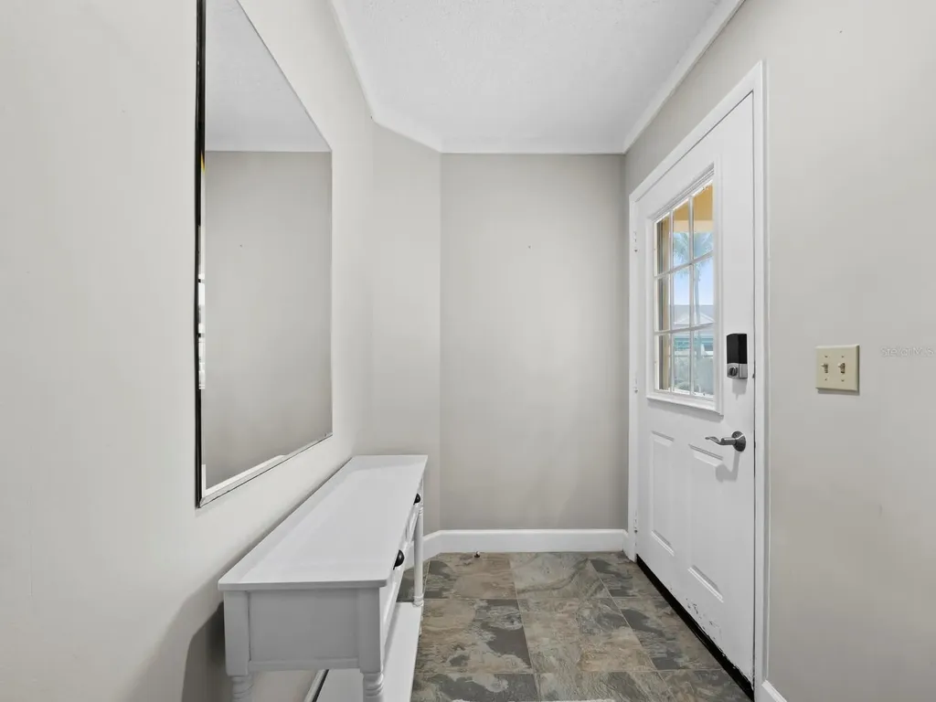 657 Cedars Court Longboat Key FL 34228