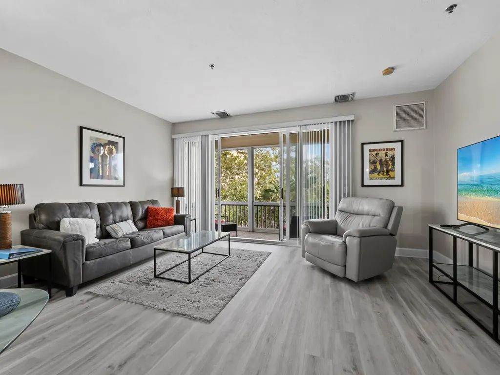 657 Cedars Court Longboat Key FL 34228