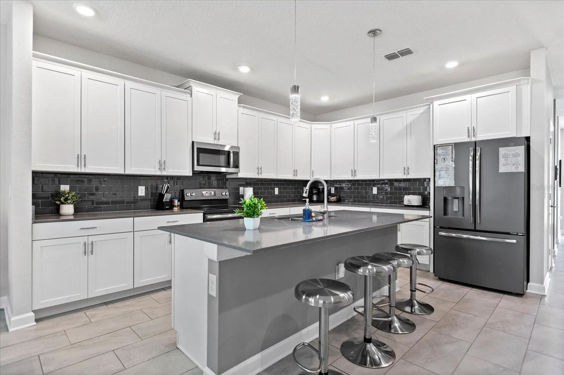 2737 Bookmark Drive Kissimmee FL 34746