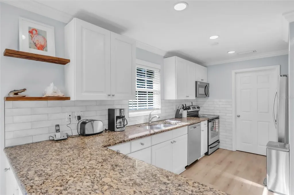 517 42nd Street Holmes Beach FL 34217