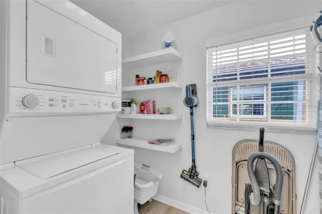 517 42nd Street Holmes Beach FL 34217