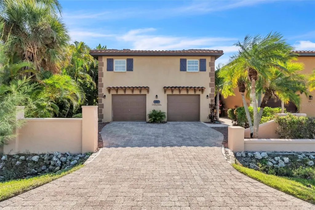 517 42nd Street Holmes Beach FL 34217