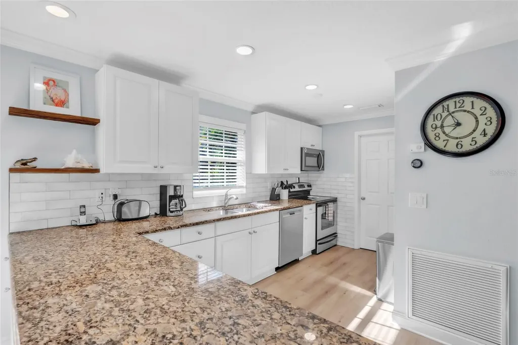 517 42nd Street Holmes Beach FL 34217