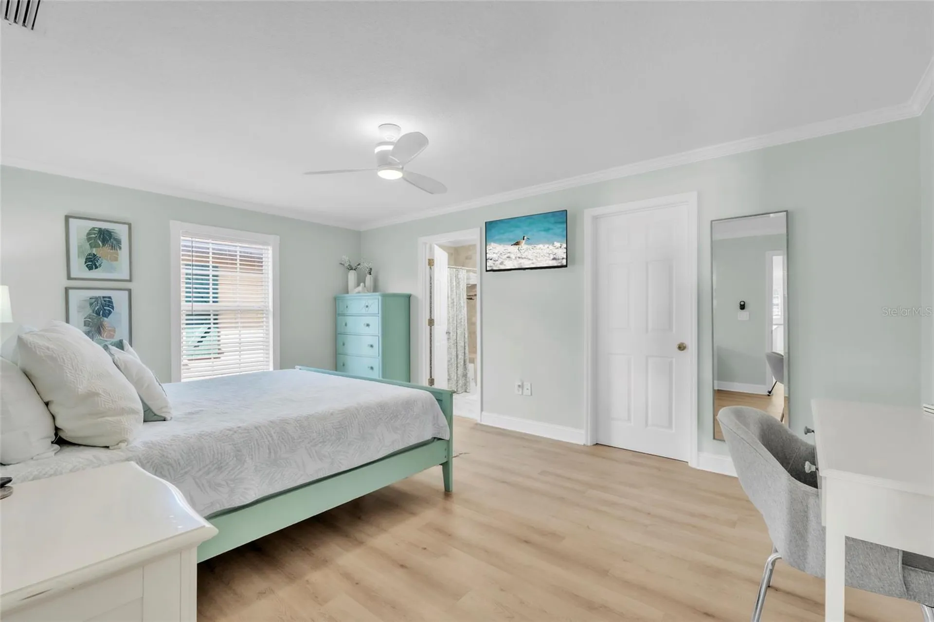 517 42nd Street Holmes Beach FL 34217