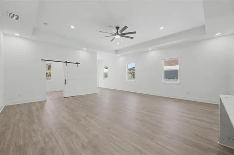 2305 W Kentucky Avenue Tampa FL 33607