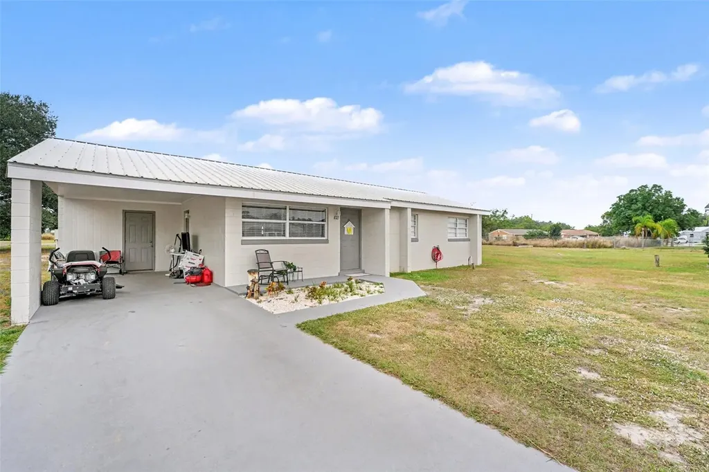 45 Queens Court Frostproof FL 33843