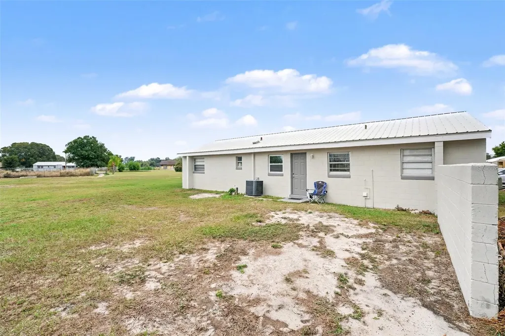 45 Queens Court Frostproof FL 33843