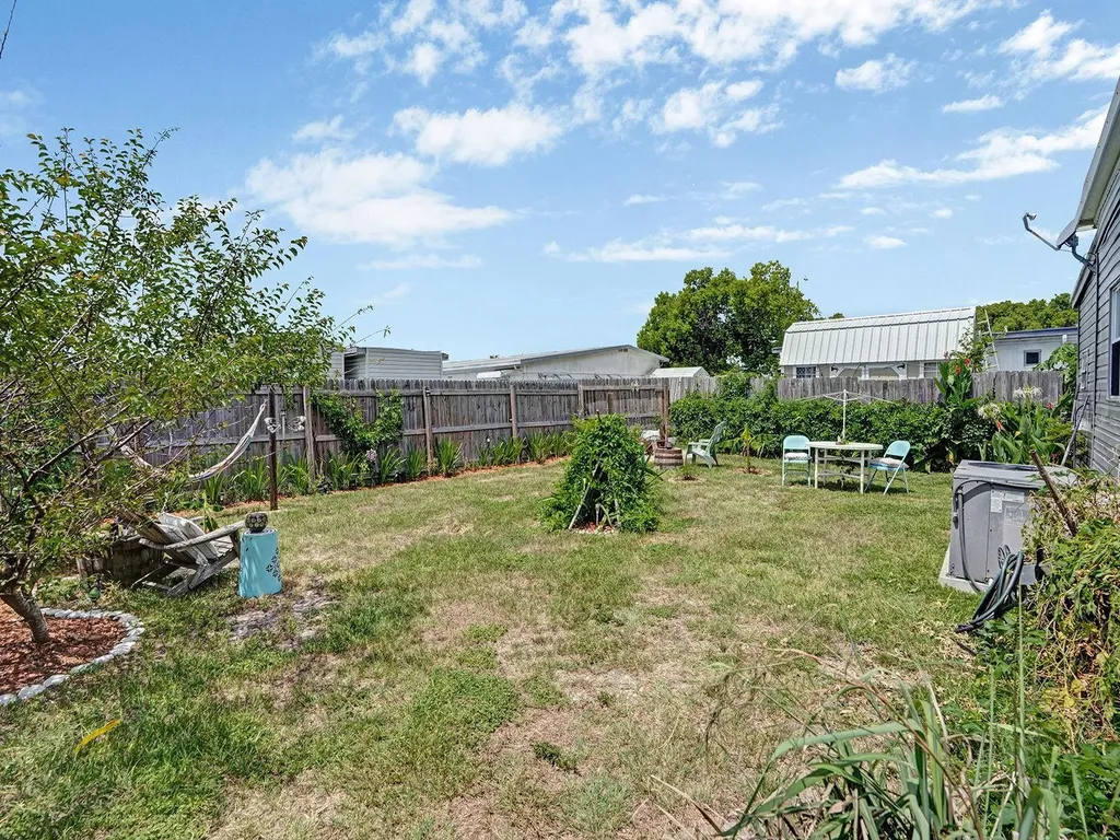 5124 Darlington Road Holiday FL 34690