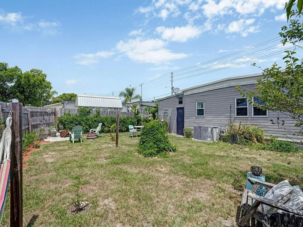 5124 Darlington Road Holiday FL 34690