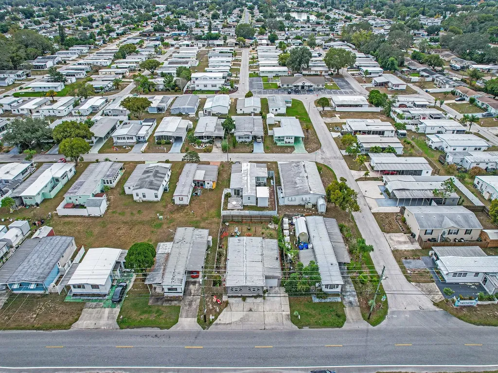 5124 Darlington Road Holiday FL 34690
