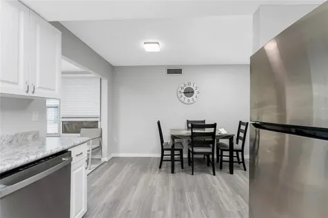4158 Tamiami Trail Port Charlotte FL 33952