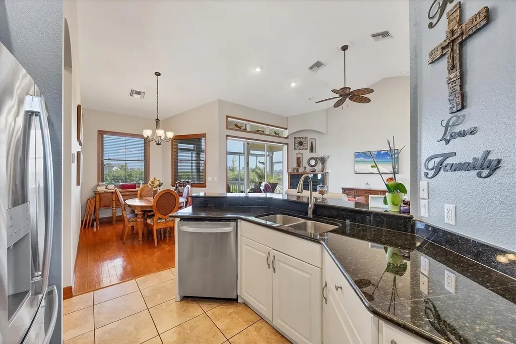 7089 Pinebay Boulevard Englewood FL 34224