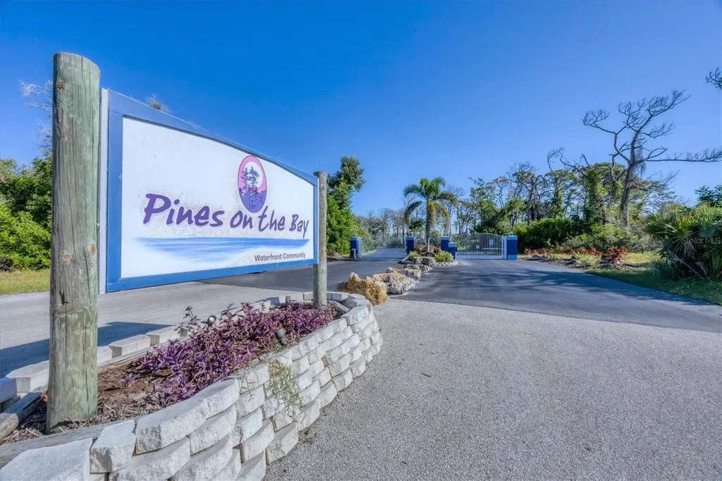 7089 Pinebay Boulevard Englewood FL 34224